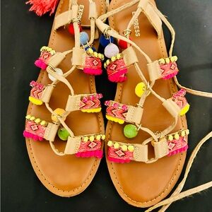 Express Pom Pom Tassel Lace-Up Leg  (Aztec-Boho) Sandals Size 9
